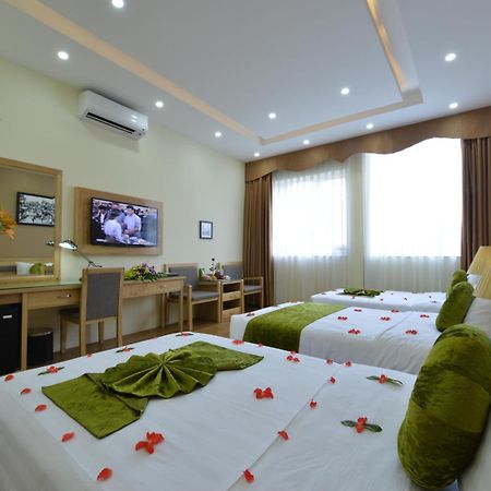 Blue Hanoi Inn Hotel Номер фото